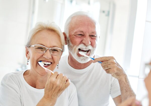 Zahngesundheit im Alter – darauf sollten Sie achten